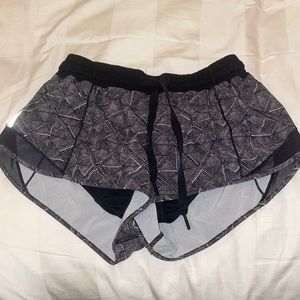 Black and white Lululemon shorts size 6
